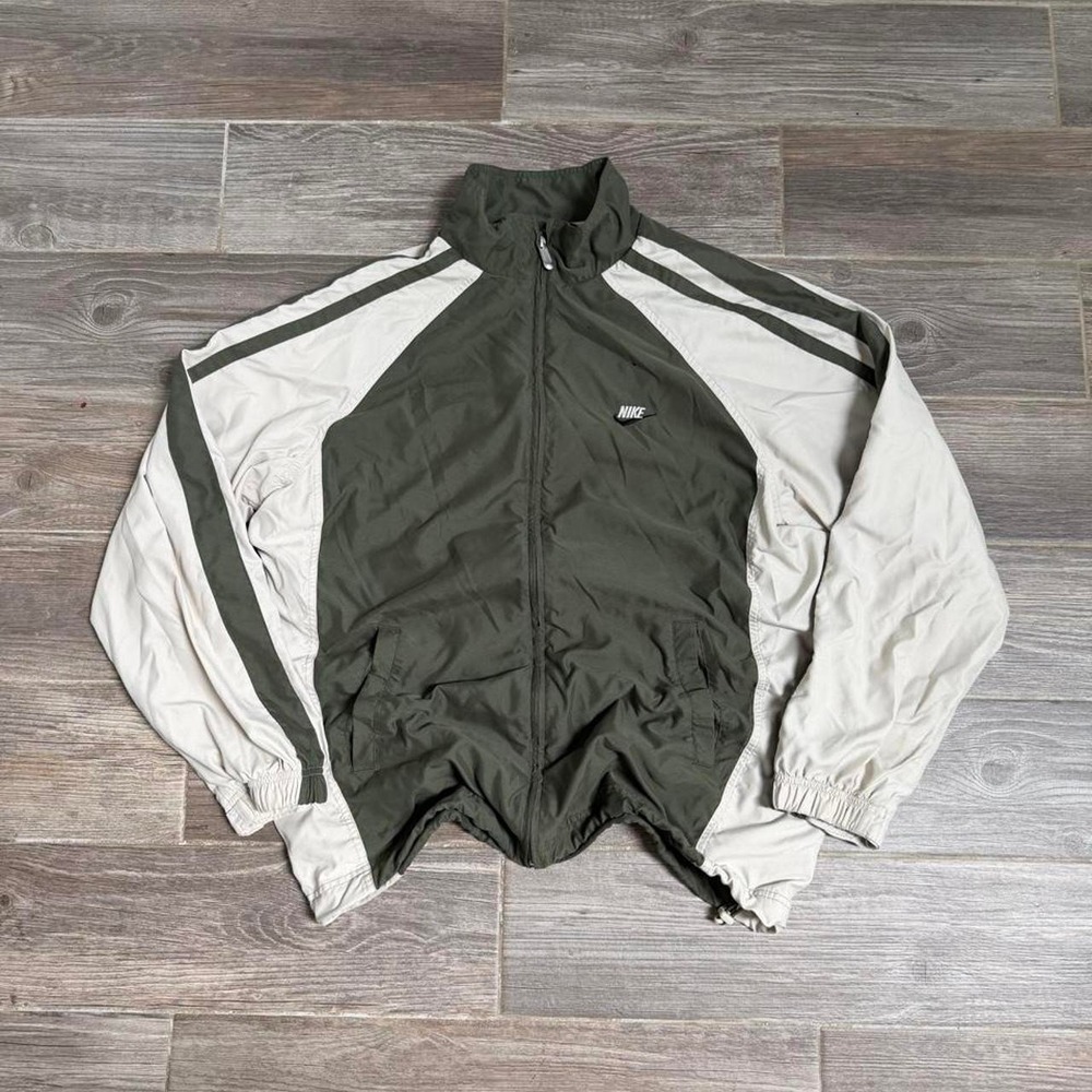 Vintage y2k 2000s Nike windbreaker zip jacket size L